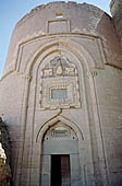 Hosap Castle, the portal